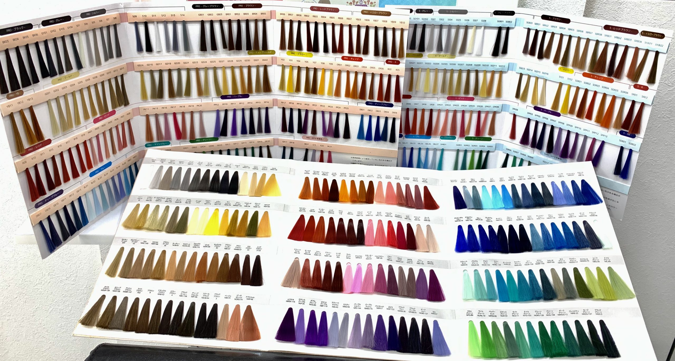 Haruka流】同じキャラのウィッグでもカラーでこんなに変わるんだよって